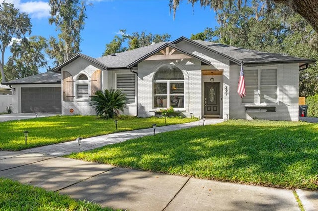 297 N Lake Jessup Avenue, OVIEDO
