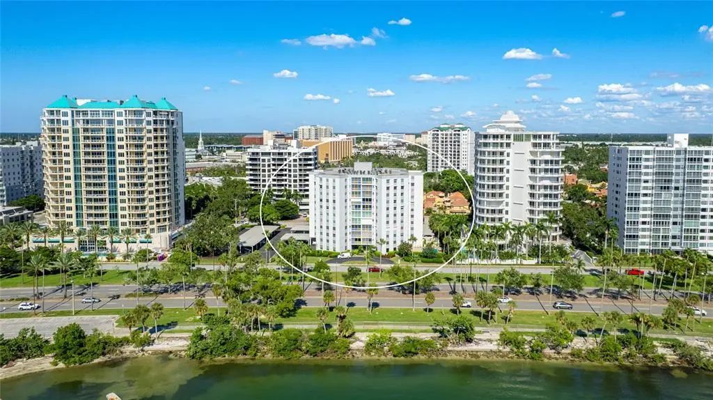 435 S Gulfstream Avenue 1004, SARASOTA