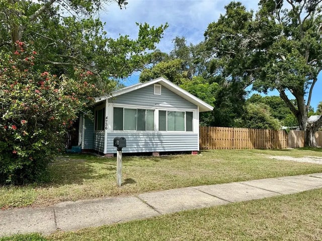 4736 20th Street N, ST PETERSBURG