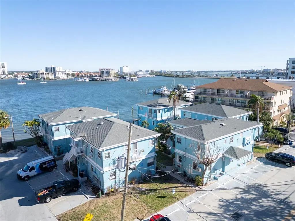 483 E Shore Drive D3, CLEARWATER BEACH
