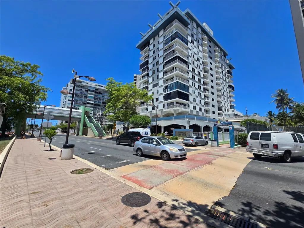 4633 Ave Isla Verde Cond. Castillo Del Mar 9, CAROLINA