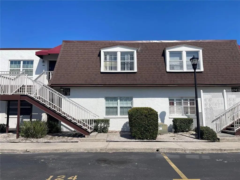 9105 W Hillsborough Avenue I104, TAMPA