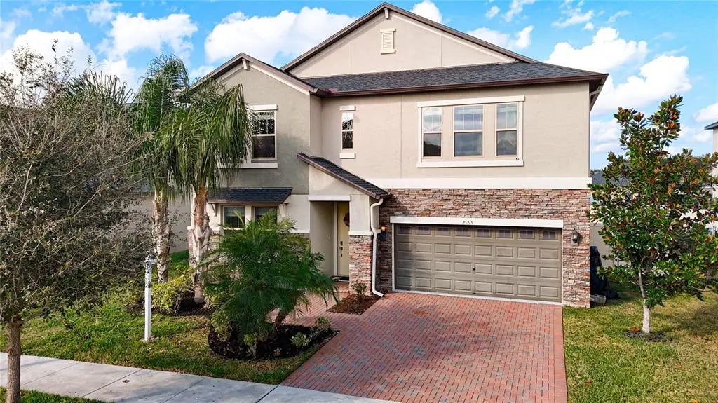 25215 Lambrusco Loop, LUTZ