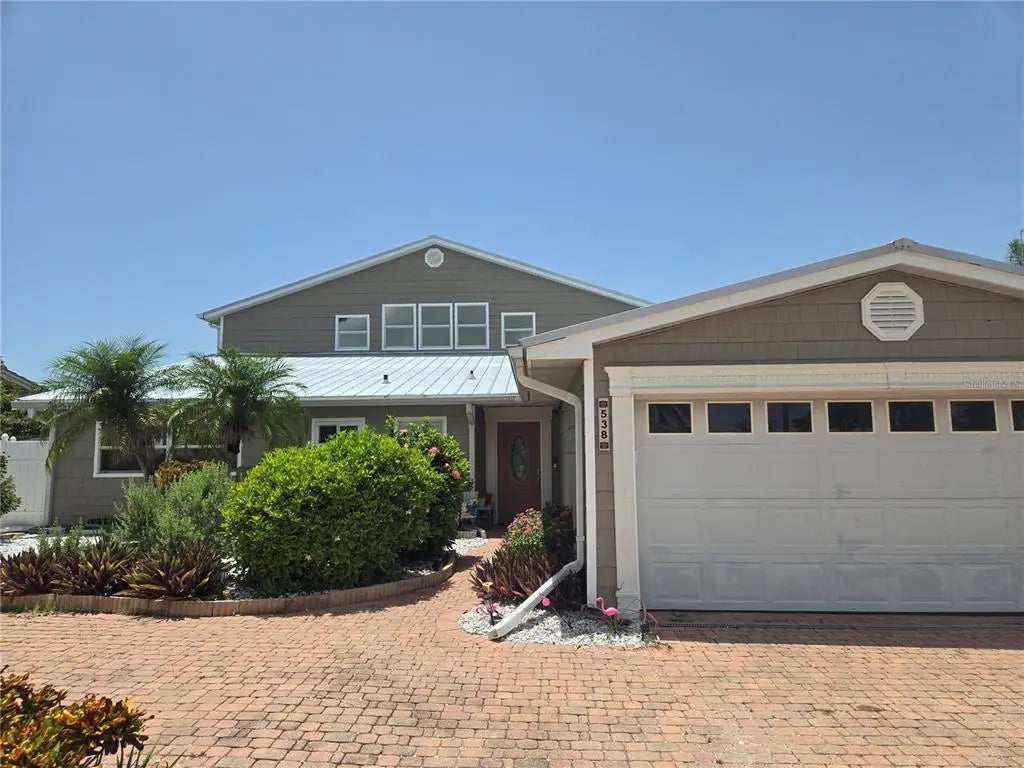 538 Crystal Drive, MADEIRA BEACH