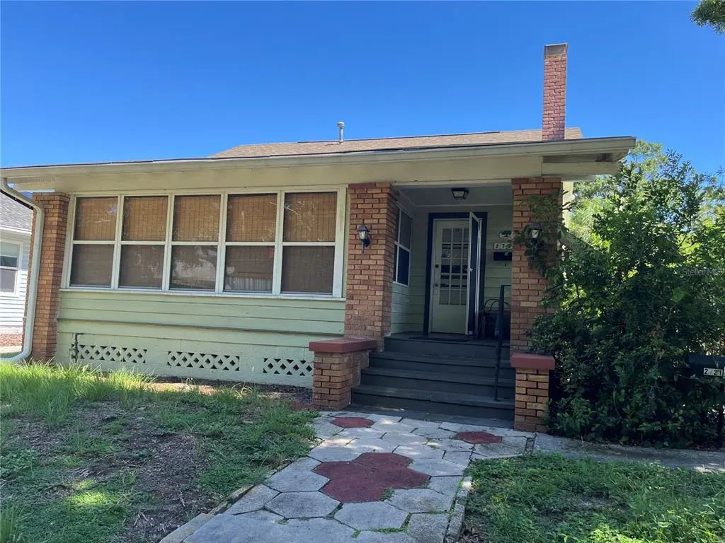 2721 & 2721.5 Burlington Avenue N, ST PETERSBURG