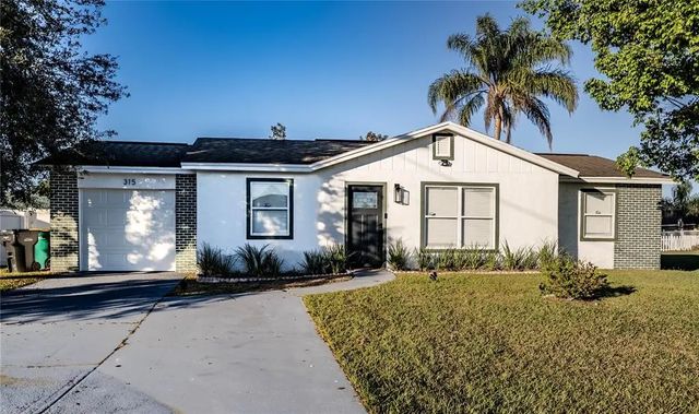 315 Lauderdale Court, KISSIMMEE