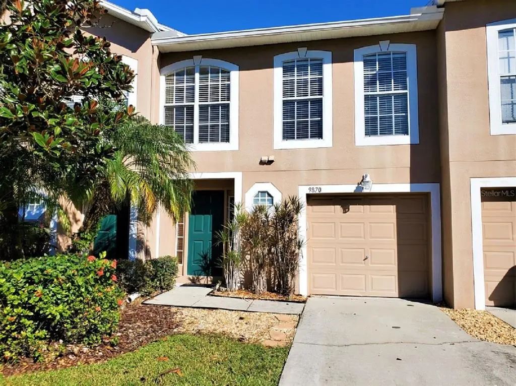 9870 Ashburn Lake Drive, TAMPA