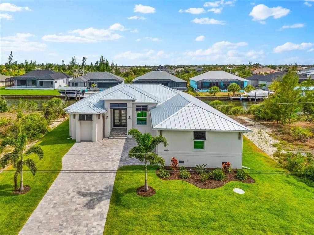 Photo of Listing #D6142339