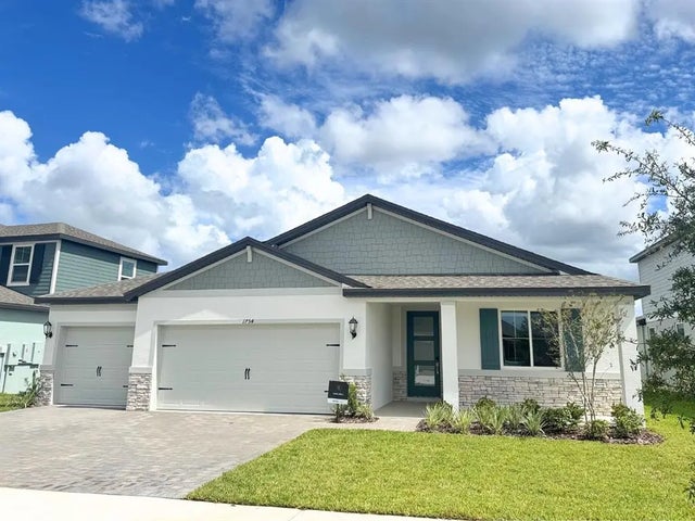 1754 Draughton Place, ZEPHYRHILLS