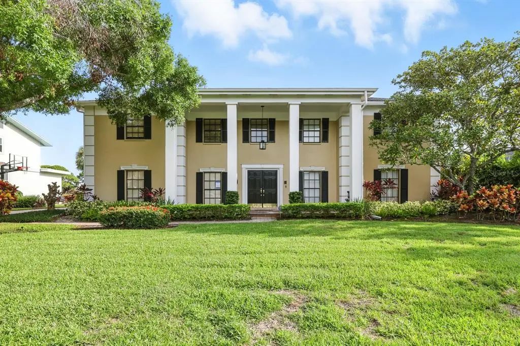 2932 Sandpiper Place, CLEARWATER