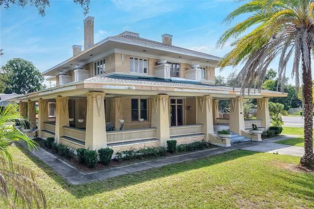 417 Frank Lloyd Wright Way, LAKELAND