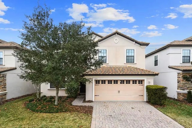 1424 Thunderbird Road, DAVENPORT