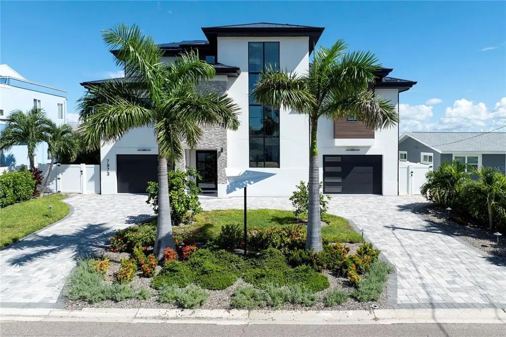7973 Causeway Boulevard N, ST. PETERSBURG