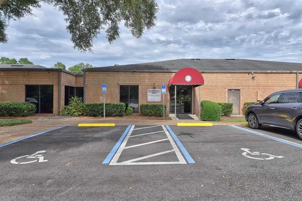 1805 Se Lake Weir Avenue 3, OCALA