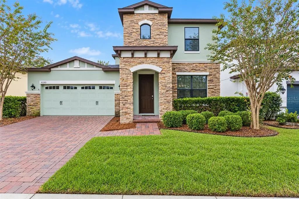 9280 Chandler Drive, GROVELAND