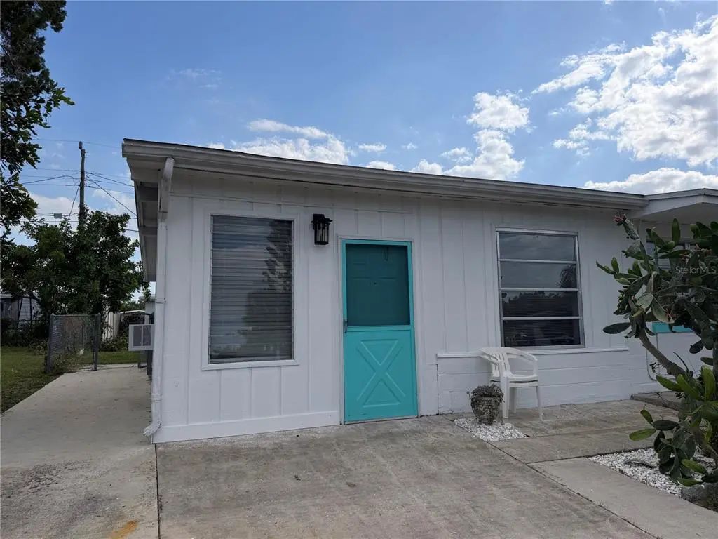 8513 Herbison Avenue, NORTH PORT