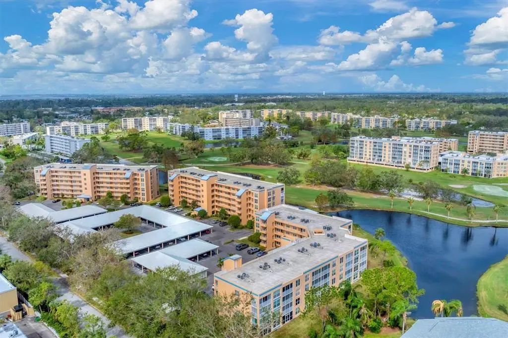 4530 Pinebrook Circle 208, BRADENTON