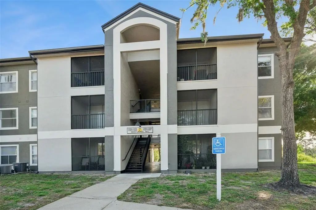 8813 Latrec Avenue 206, ORLANDO