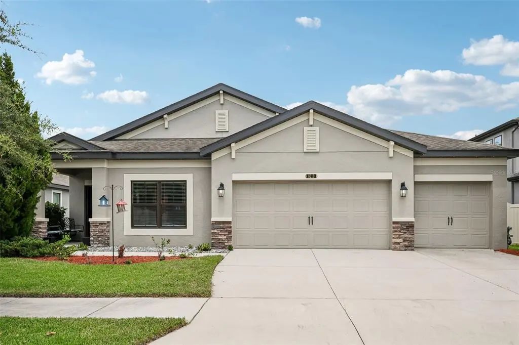 8210 Mallow Mirror Lane, LAND O LAKES