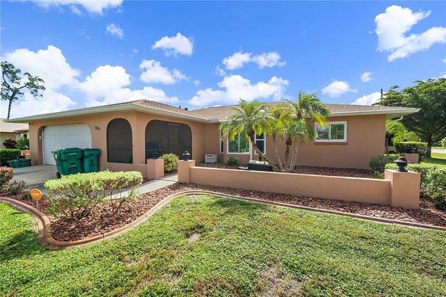 1001 Malay Terrace Nw, PORT CHARLOTTE