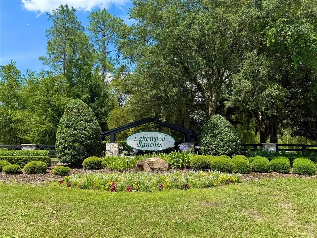 35135 Pinegate Tr, EUSTIS
