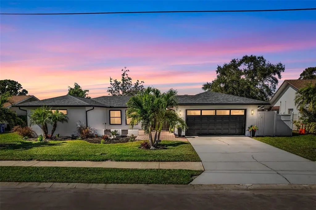 6742 Tequesta Drive, SEMINOLE