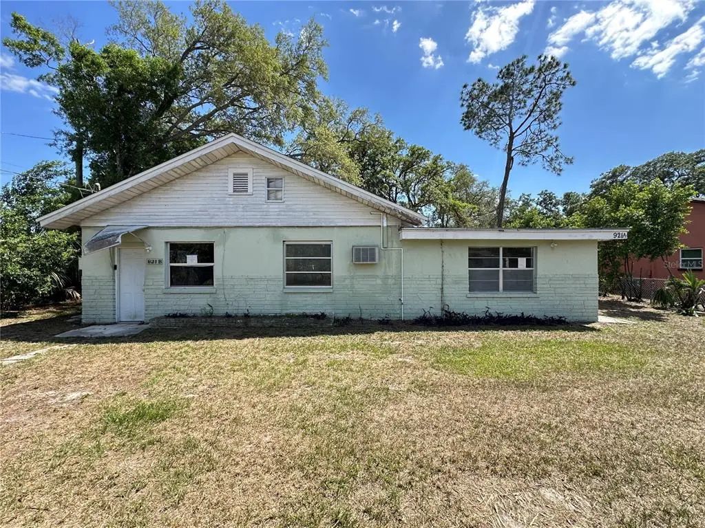 921 E 121st Avenue, TAMPA