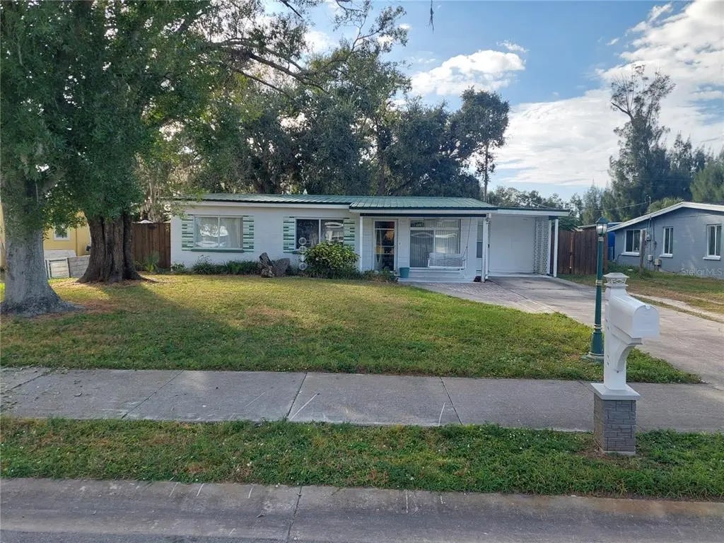 312 W Cornelius Circle, SARASOTA