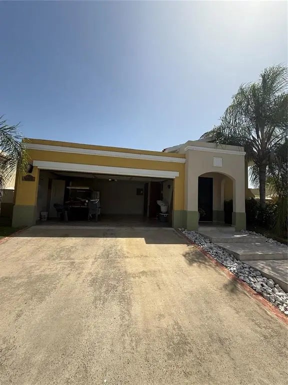 112 Fairway Dr, HUMACAO