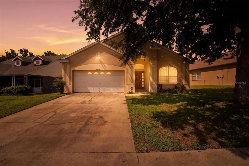 8814 Southern Charm Circle, BROOKSVILLE