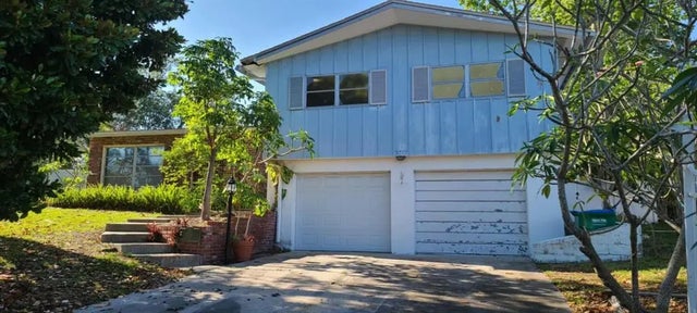3717 Mckay Creek Drive, LARGO