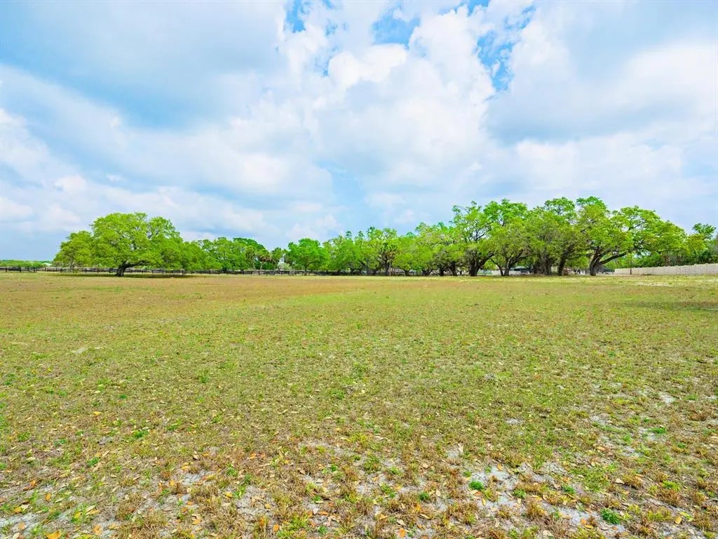 Gulf Shores Realty: 44 5c4cd17e29c13950d44bc4733fa3c1cc l