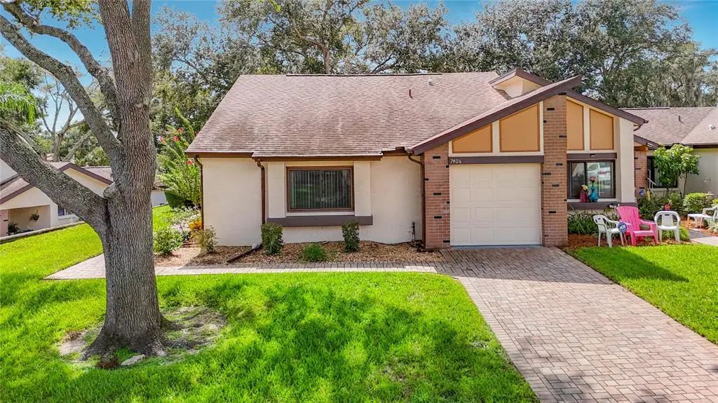 7406 Heather Walk Drive, WEEKI WACHEE