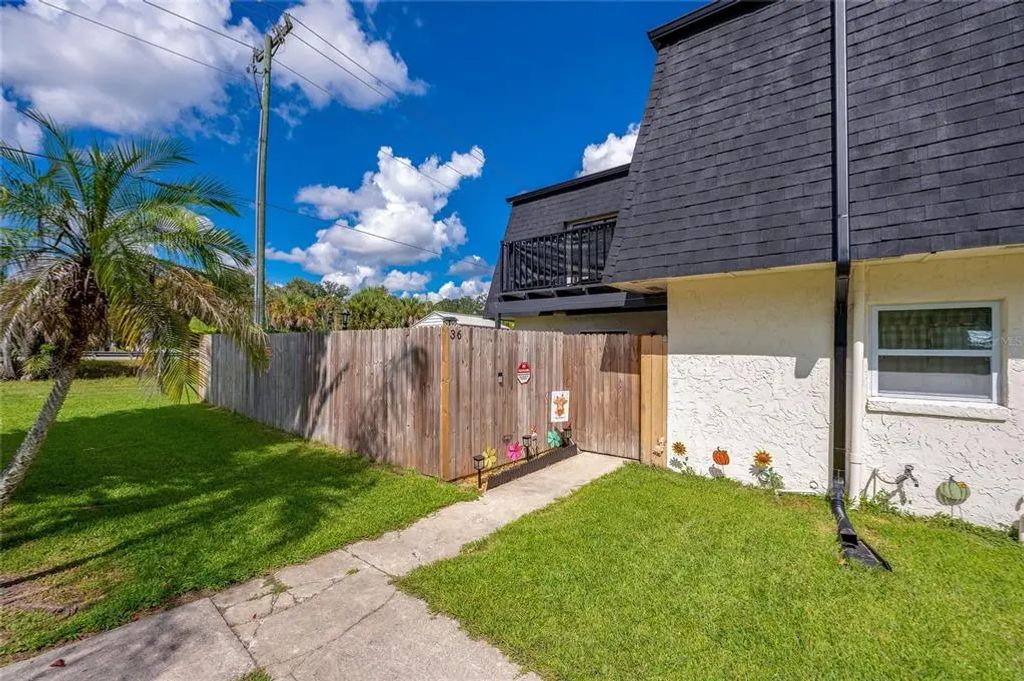 36 Springwood Square, PORT ORANGE