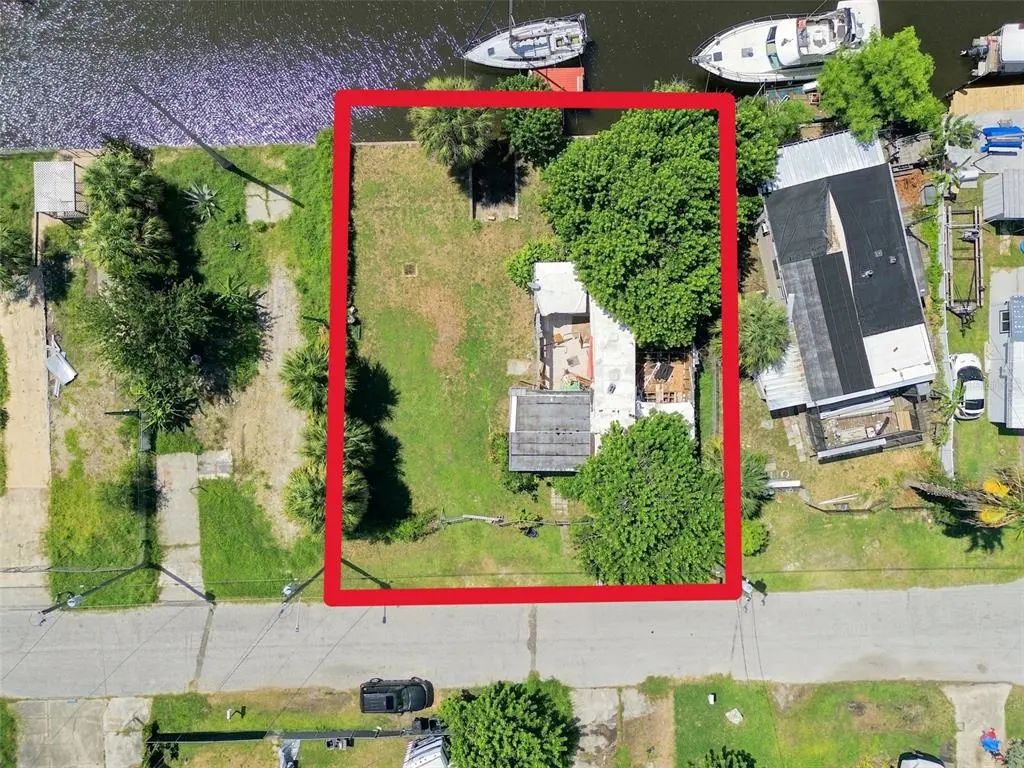 6732 Flicker Lane, HUDSON
