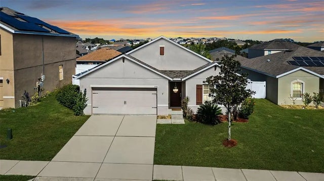 356 Nova Drive, DAVENPORT