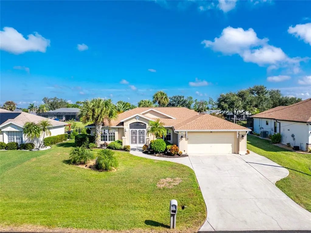 35 Sportsman Place, ROTONDA WEST