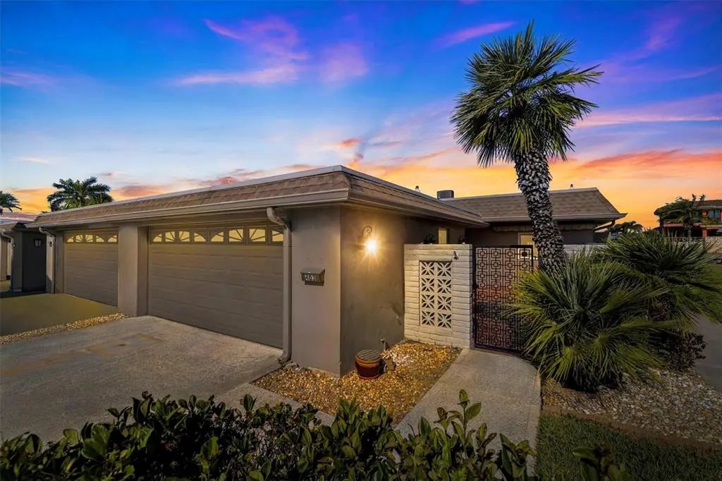 403 Boca Ciega Point Boulevard N 2801, ST PETERSBURG