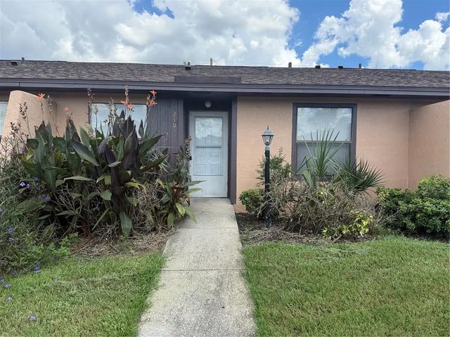 2305 Trinidad Court, KISSIMMEE