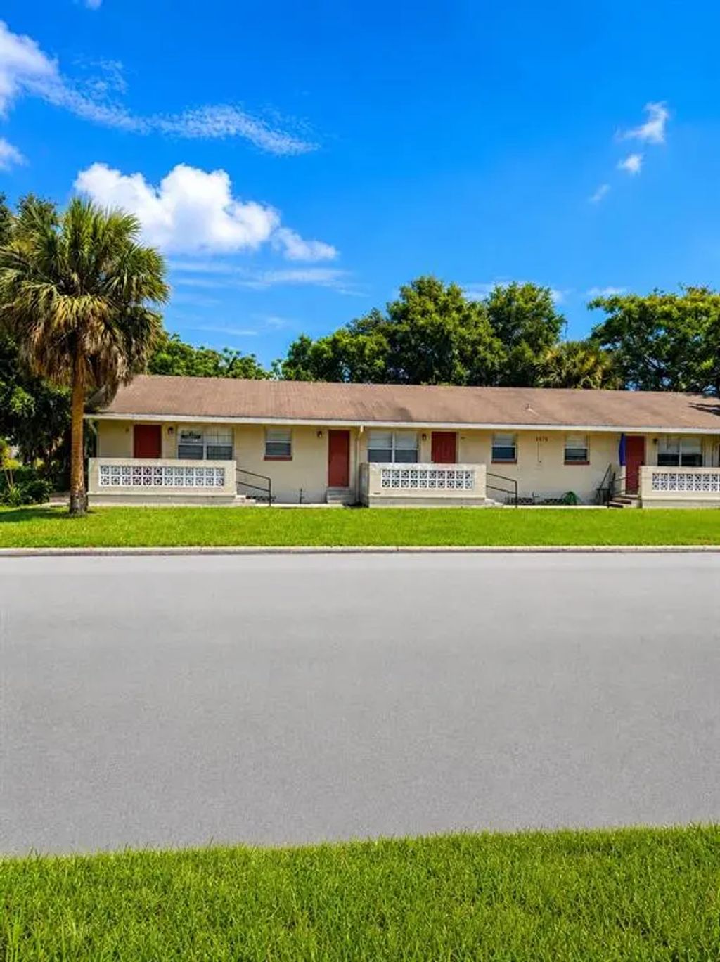2075 Howell Branch Road 101, MAITLAND