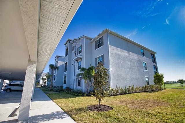 17560 Opal Sand Drive 108, VENICE