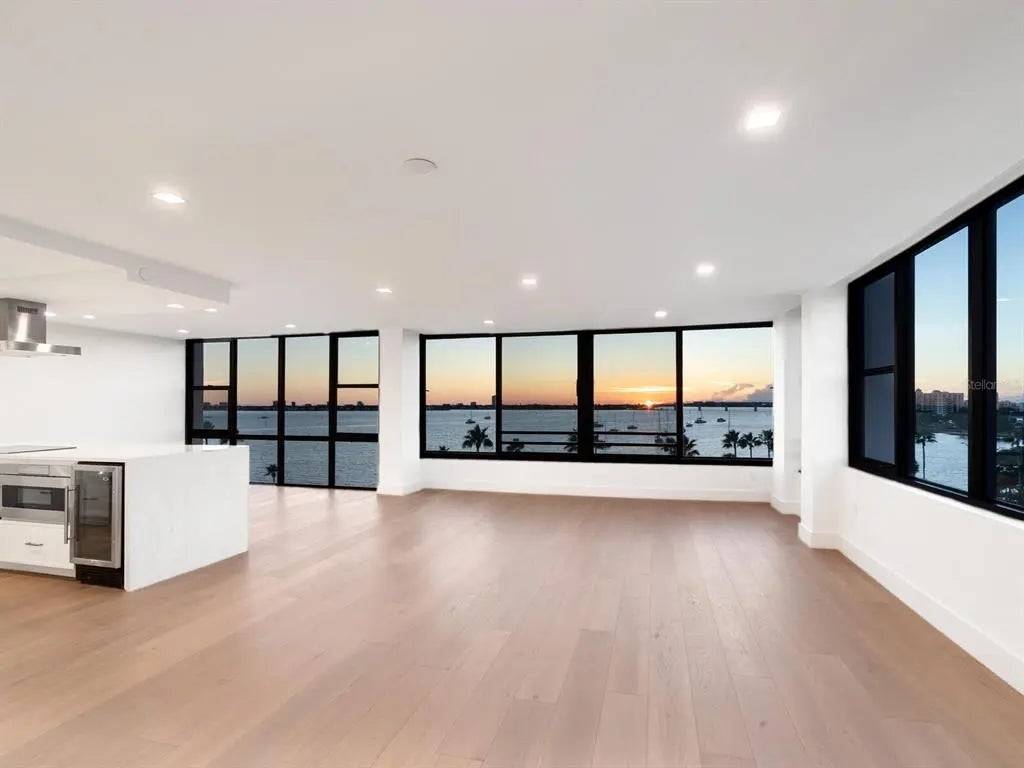 770 S Palm Avenue 604