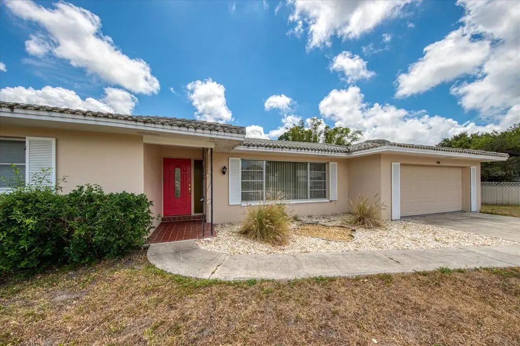 1901 Dolphin Drive, BELLEAIR BLUFFS