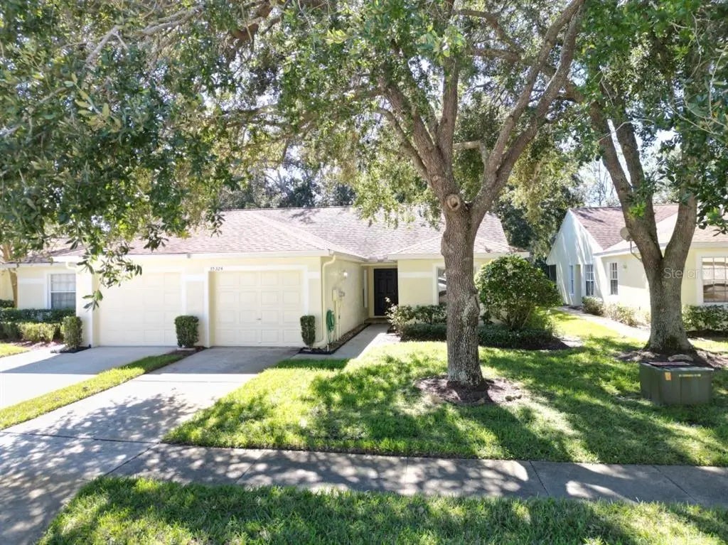 35324 Whispering Pines Drive, ZEPHYRHILLS