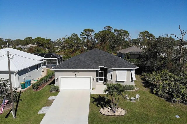 122 Glades Drive, ROTONDA WEST