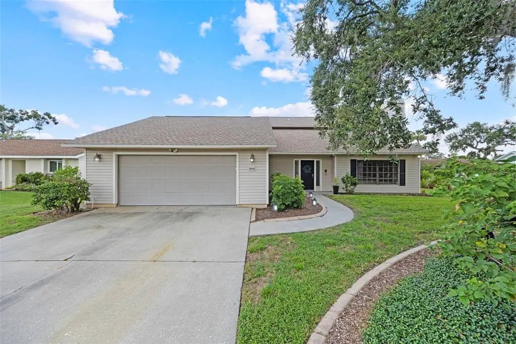 8006 Oak Drive, PALMETTO