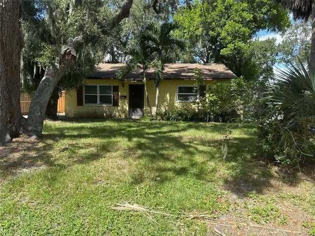 4733 25th Avenue S, ST PETERSBURG
