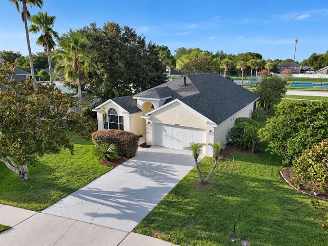 2813 Mayflower Loop, CLERMONT