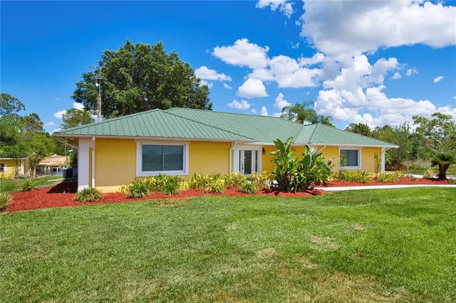 6589 Banyan Drive, INDIAN LAKE ESTATES