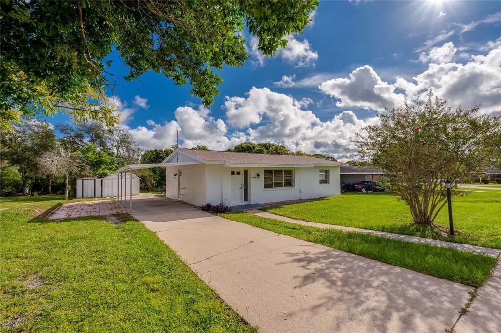 971 N Waycross Circle, DELTONA